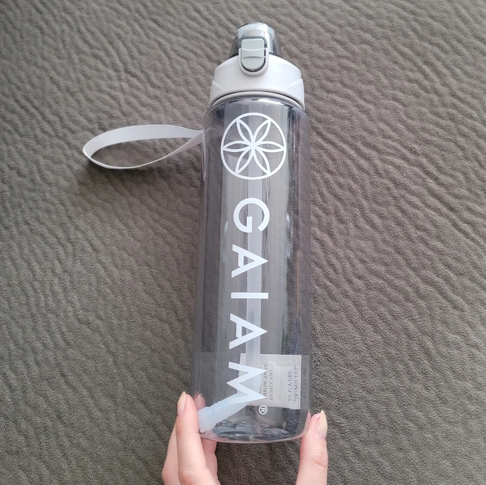 Gaiam Yoga Grey water bottle